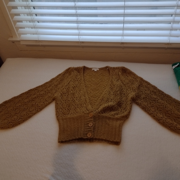 FL&L Francois V Neck Pointelle Sweater - Picture 9 of 9